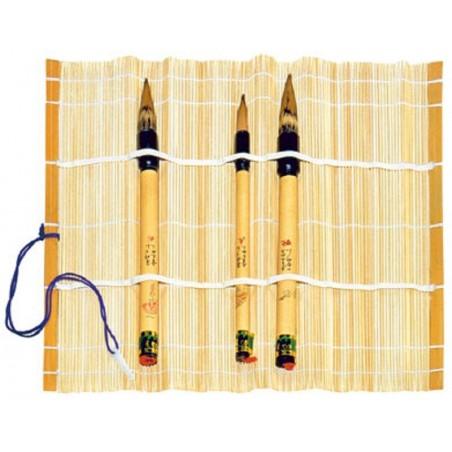 Natte à pinceaux en bambou avec élastique 28 x 28