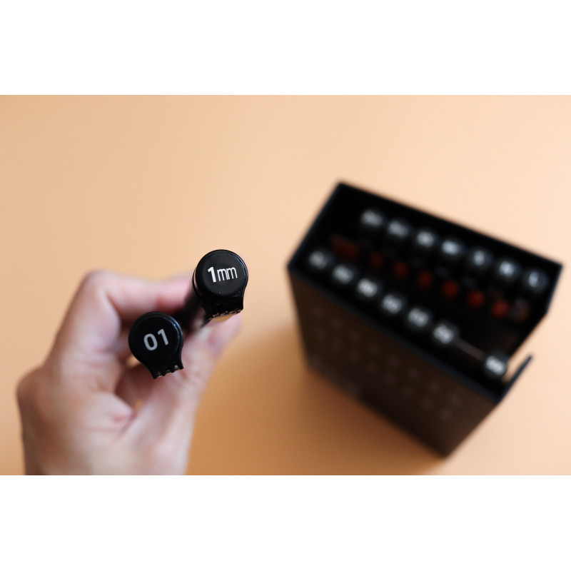 Coffret Feutres Black graphic pen Etchr