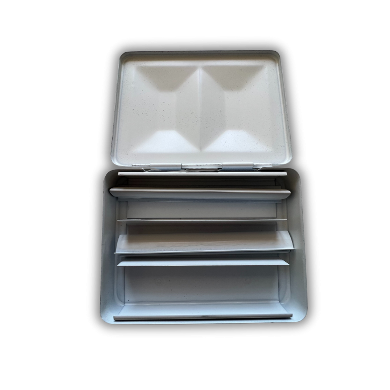 Coffret aquarelle vide de voyage blanc en métal laqué 8 ½ godets Fome
