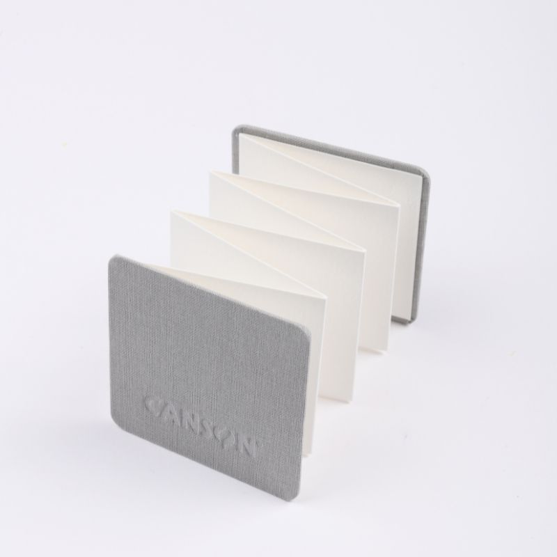 Mini carnet accordéon Montval 6x6 300g 14 p grain fin Gris Canson