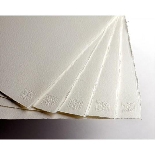 Feuilles Waterford 56x76 638g 5 f grain satiné extra blanc