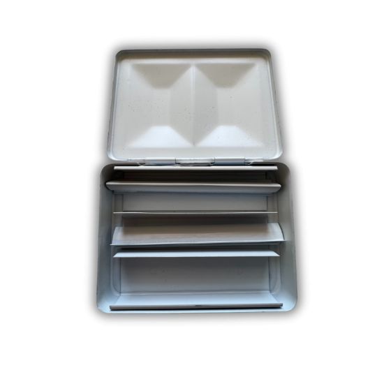 Coffret aquarelle vide de voyage blanc en métal laqué 8 ½ godets Fome