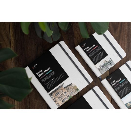 Sketchbook Carré 20.4cm x 20.4cm 230g 100% coton 52 pages grain fin  Etchr Lab