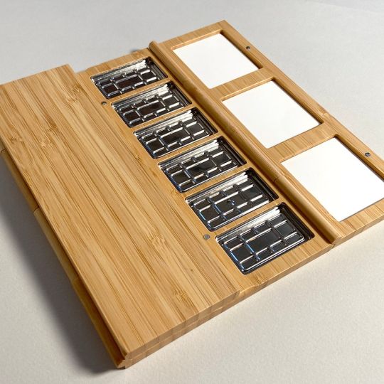 Coffret aquarelle vide de 12 emplacements Eco studio en bambou Michael Solovyev