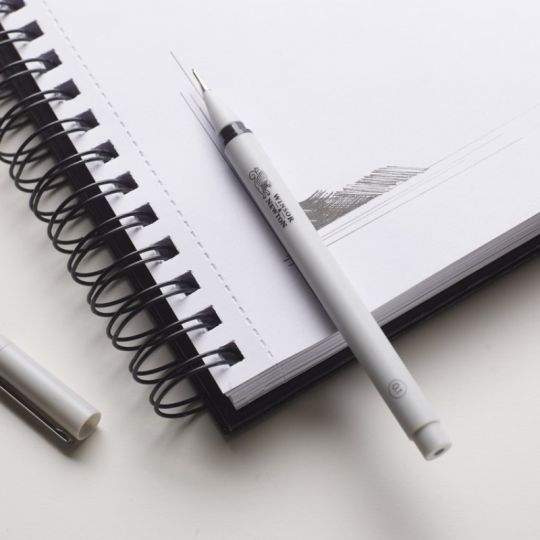 Feutre fineliner noir 0.1 Winsor & Newton