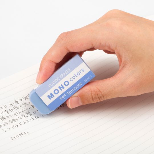 Gomme MONO bleu Tombow