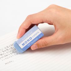 Gomme MONO bleu Tombow